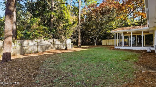 475 W Maine Avenue, Southern Pines, NC 28387