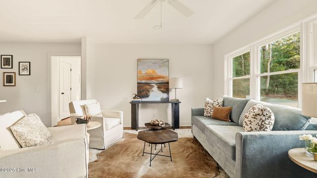 475 W Maine Avenue, Southern Pines, NC 28387