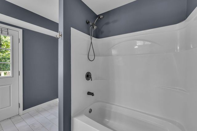 140 Ault Drive, Rocky Face, GA 30740