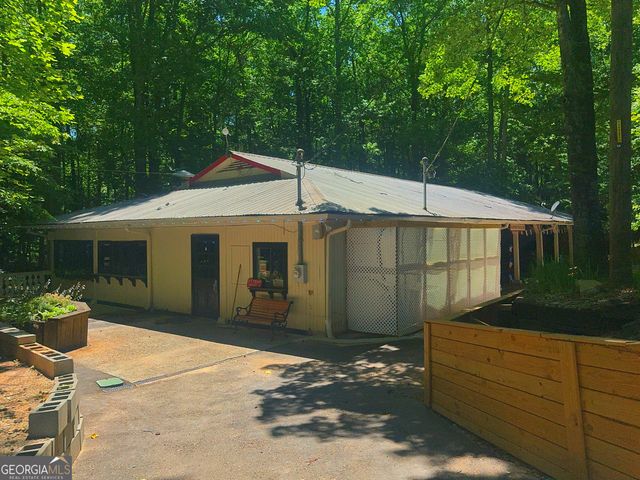 1085 Mountain Shadows Drive, Cleveland, GA 30528