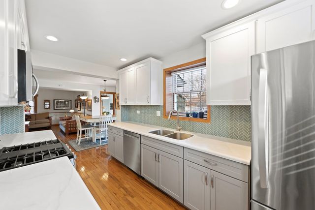 1740 Idlewild Lane, Homewood, IL 60430