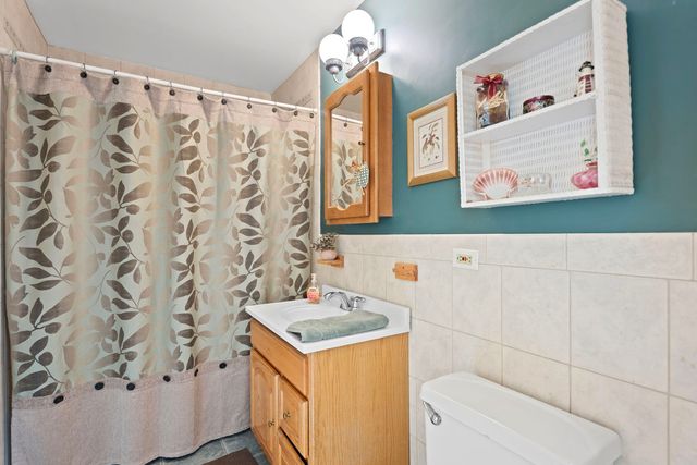 1740 Idlewild Lane, Homewood, IL 60430