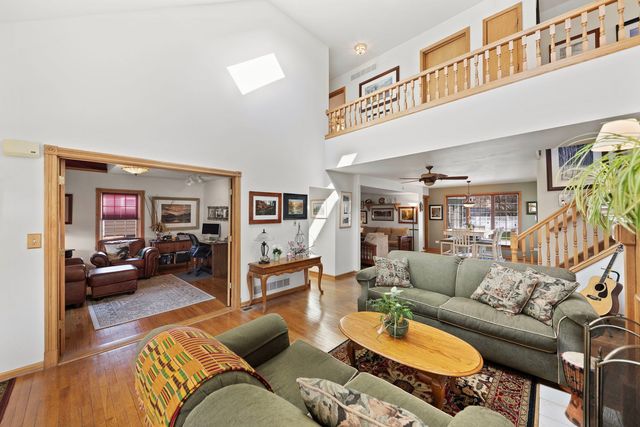 1740 Idlewild Lane, Homewood, IL 60430