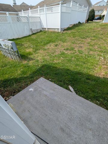 2534 Sportsmans Way, Sevierville, TN 37876