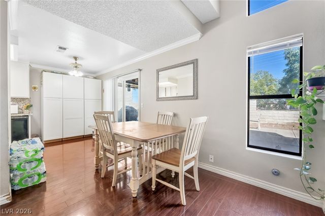 3124 Centavo Drive, Las Vegas, NV 89117