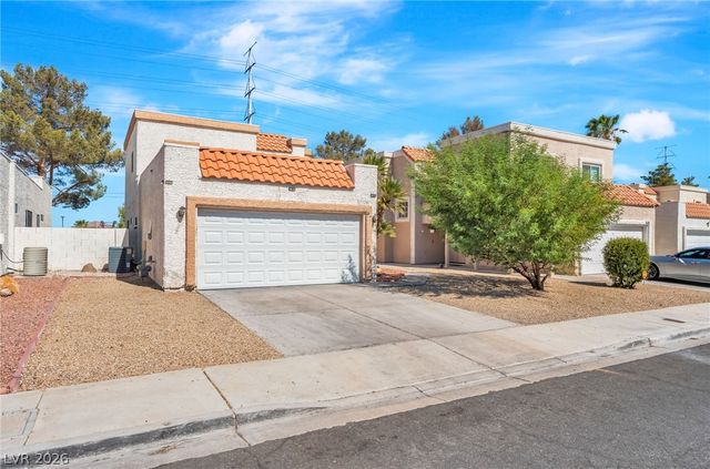 3124 Centavo Drive, Las Vegas, NV 89117