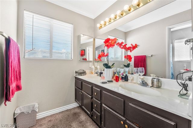 3124 Centavo Drive, Las Vegas, NV 89117