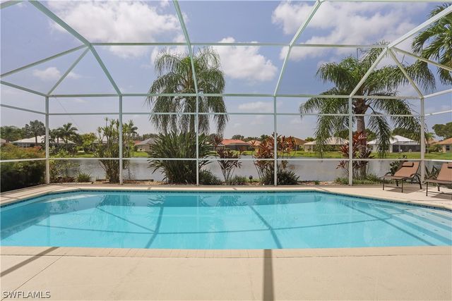 7699 Groves RD, Naples, FL 34109