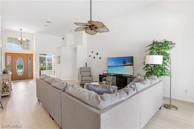 7699 Groves RD, Naples, FL 34109