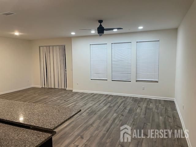 82 Depot Way, Dunellen, NJ 08812