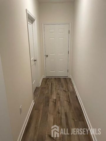 82 Depot Way, Dunellen, NJ 08812