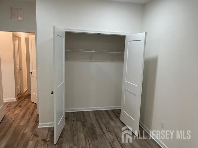 82 Depot Way, Dunellen, NJ 08812