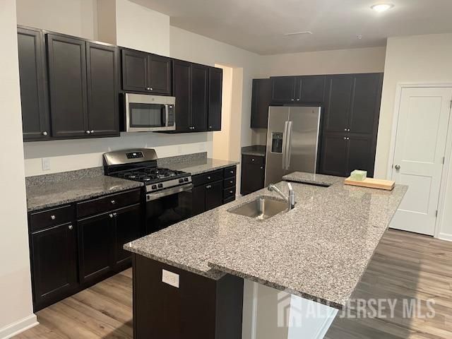 82 Depot Way, Dunellen, NJ 08812