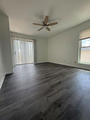 3304 Clawson RD B, Austin, TX 78704