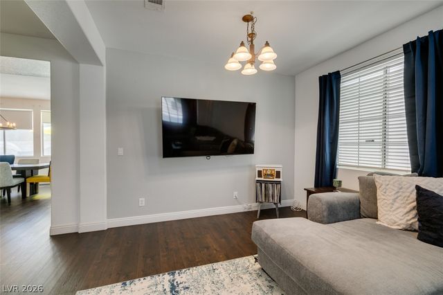 7572 Catalina Harbor Street, Las Vegas, NV 89131