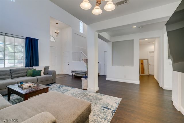 7572 Catalina Harbor Street, Las Vegas, NV 89131