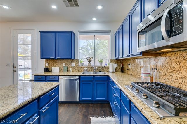 7572 Catalina Harbor Street, Las Vegas, NV 89131