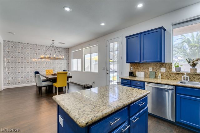 7572 Catalina Harbor Street, Las Vegas, NV 89131