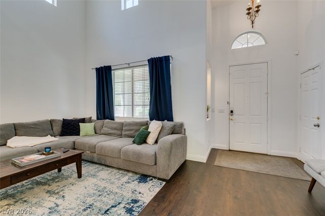 7572 Catalina Harbor Street, Las Vegas, NV 89131