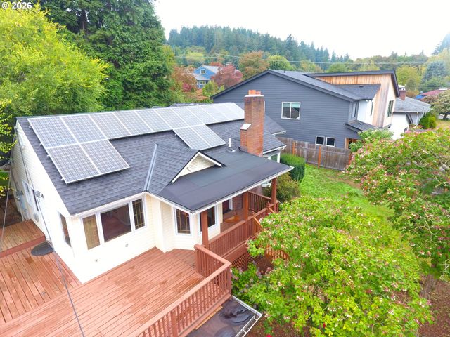 1929 Ne ADAMS St, Camas, WA 98607