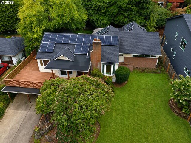 1929 Ne ADAMS St, Camas, WA 98607