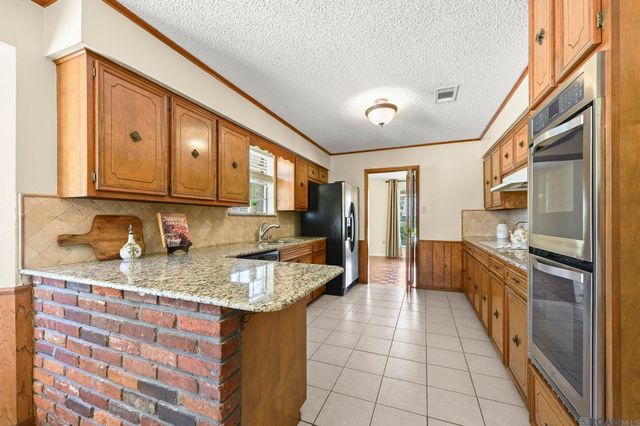 11995 Parkbrook Ave, Baton Rouge, LA 70816