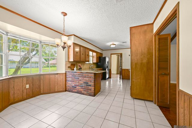 11995 Parkbrook Ave, Baton Rouge, LA 70816
