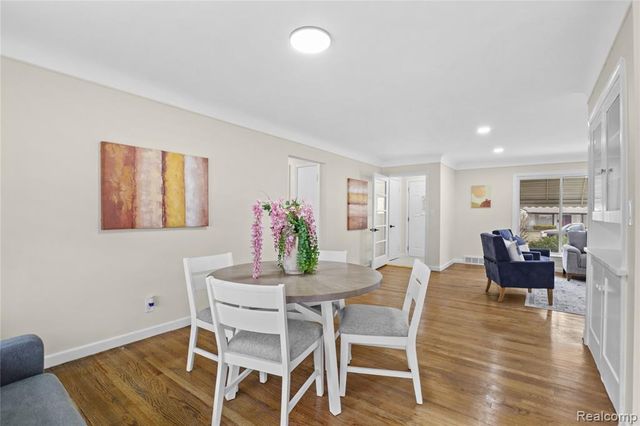 23592 Buckingham Street, Clinton Township, MI 48036