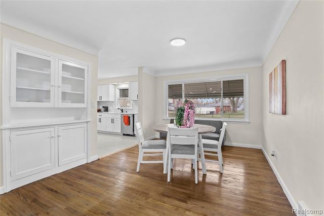 23592 Buckingham Street, Clinton Township, MI 48036