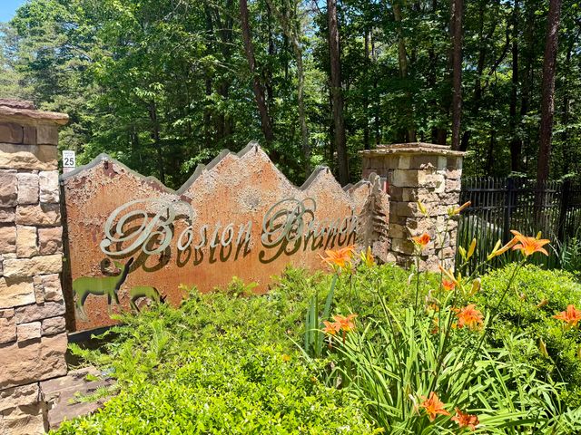 8940 Big Bend Road, Signal Mountain, TN 37377