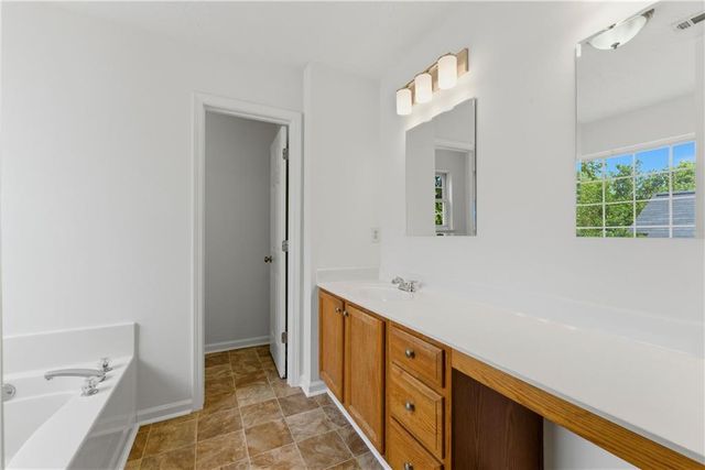 4055 Springvale Way, Mcdonough, GA 30252