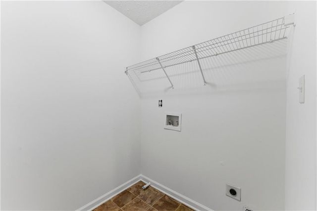 4055 Springvale Way, Mcdonough, GA 30252