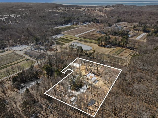 6425 Kottler Drive, Holland, MI 49423