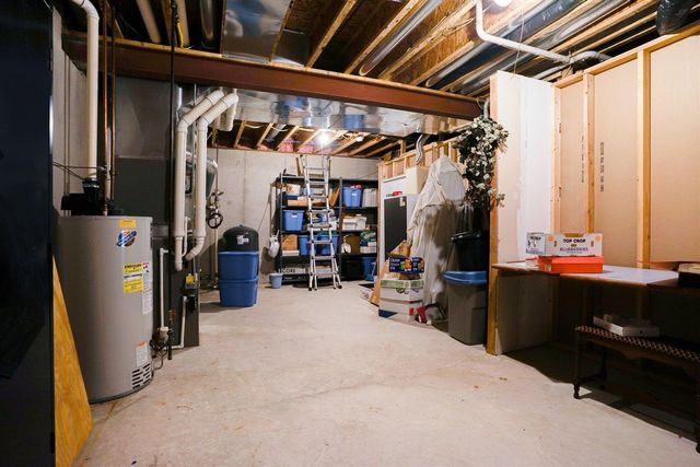 6425 Kottler Drive, Holland, MI 49423