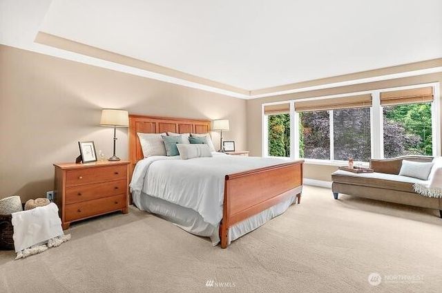 24504 SE 3rd Court, Sammamish, WA 98074