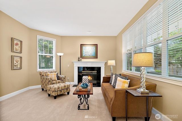 24504 SE 3rd Court, Sammamish, WA 98074