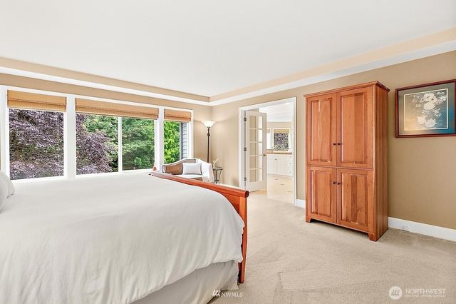 24504 SE 3rd Court, Sammamish, WA 98074