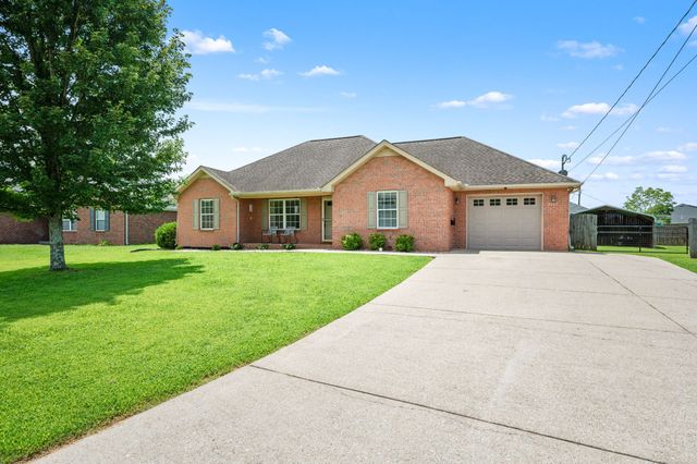 7105 Castile Dr, Smyrna, TN 37167