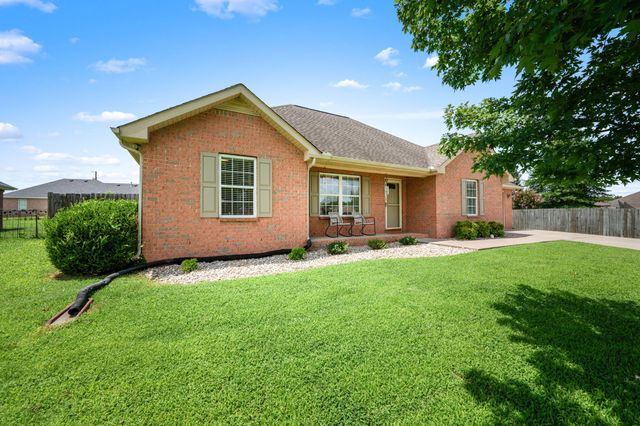 7105 Castile Dr, Smyrna, TN 37167