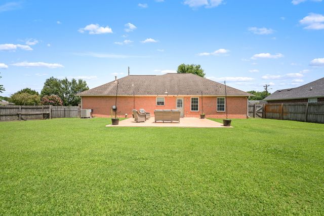 7105 Castile Dr, Smyrna, TN 37167