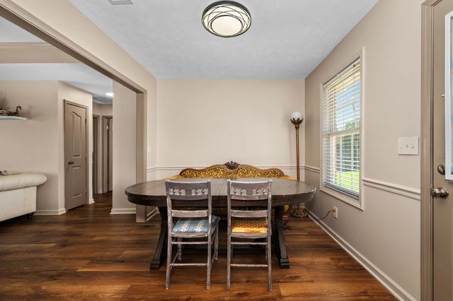 7105 Castile Dr, Smyrna, TN 37167