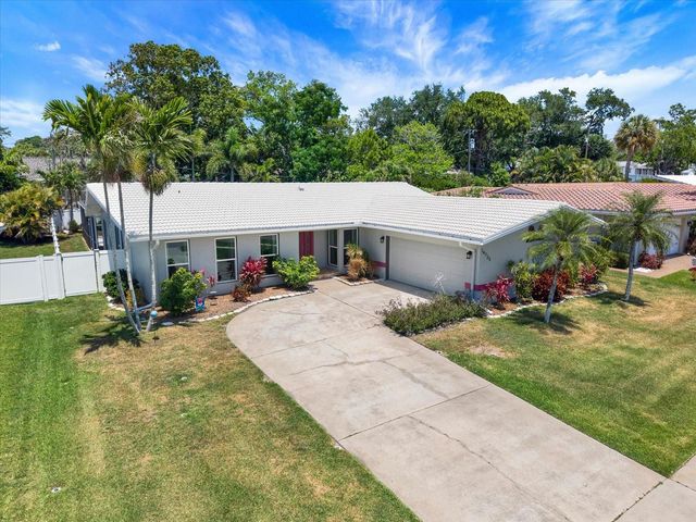14725 CROWN DRIVE, Largo, FL 33774