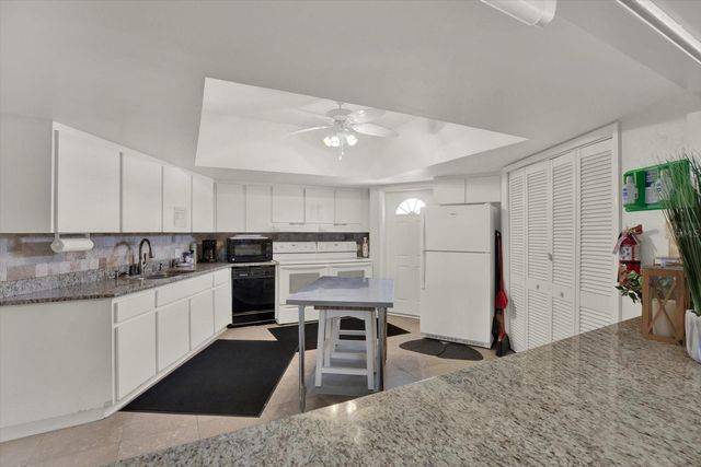 14725 CROWN DRIVE, Largo, FL 33774