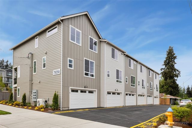 7929 230th Street SW, Edmonds, WA 98026