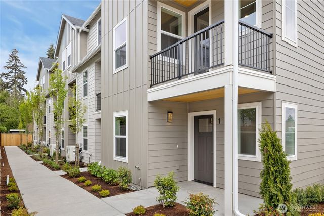 7929 230th Street SW, Edmonds, WA 98026