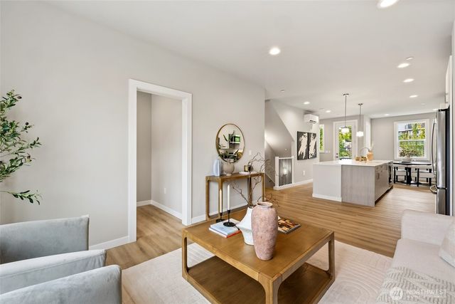 7929 230th Street SW, Edmonds, WA 98026