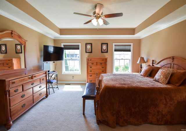 8700 Wynnfield Drive, Evansville, IN 47725