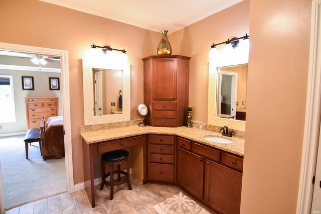 8700 Wynnfield Drive, Evansville, IN 47725