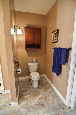 8700 Wynnfield Drive, Evansville, IN 47725
