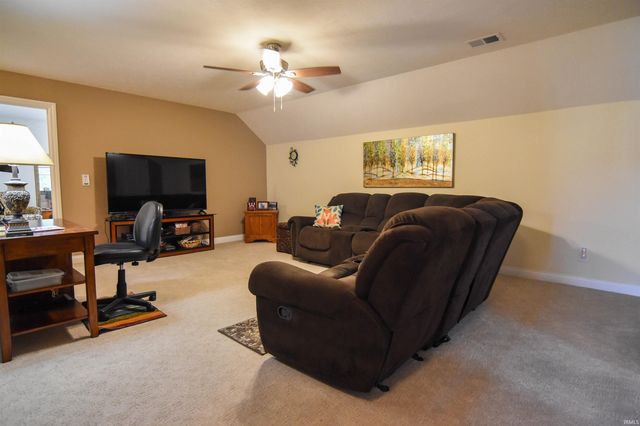 8700 Wynnfield Drive, Evansville, IN 47725